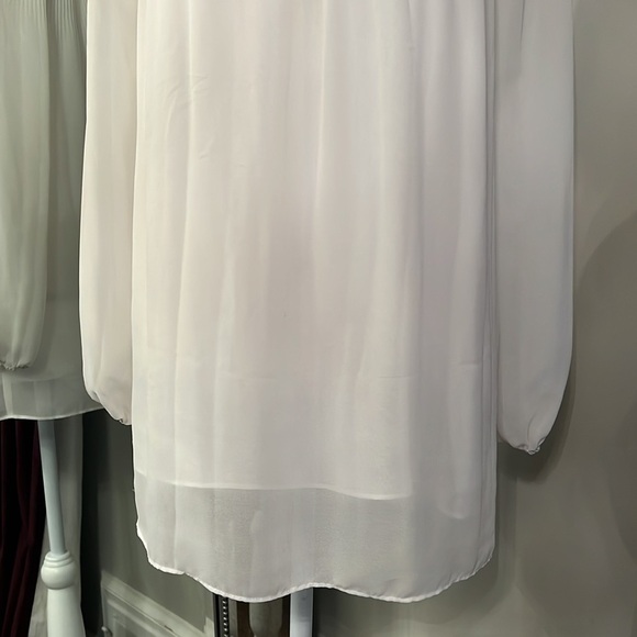 Max Studio White Sheer Long-sleeved Tunic Size Small - Picture 3 of 10